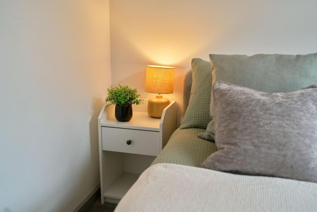York City Central Apartment And Coffee Shop ภายนอก รูปภาพ