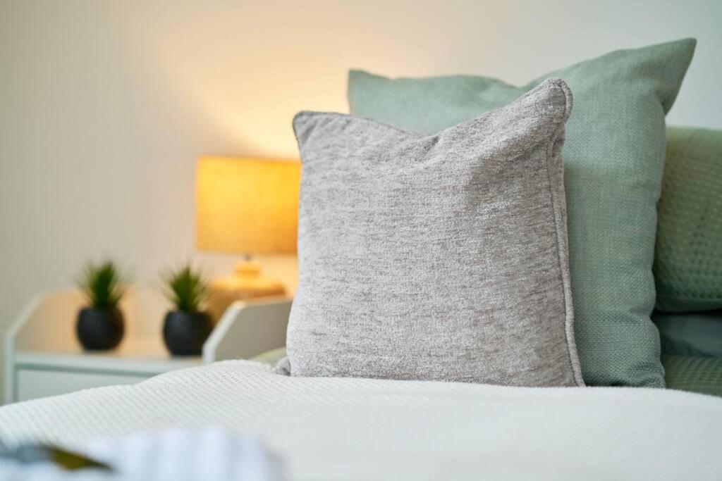 York City Central Apartment And Coffee Shop ภายนอก รูปภาพ