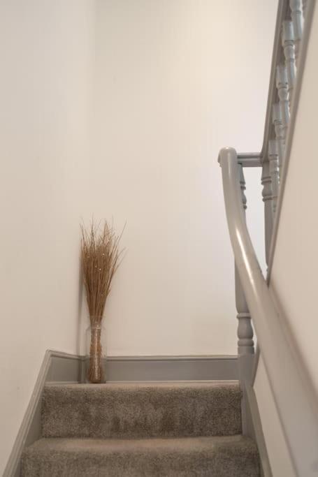 York City Central Apartment And Coffee Shop ภายนอก รูปภาพ