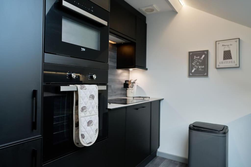 York City Central Apartment And Coffee Shop ภายนอก รูปภาพ